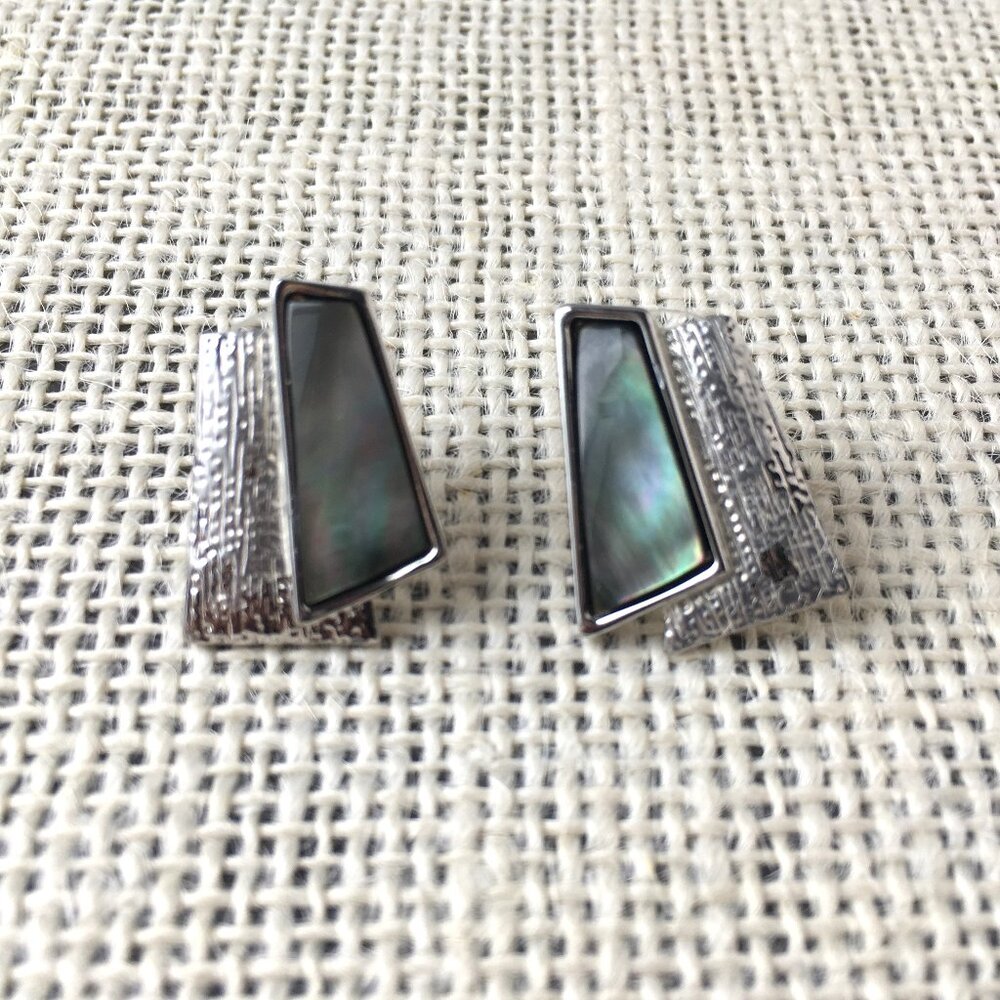 Silver Shell Earrings ~ **2 for $20**